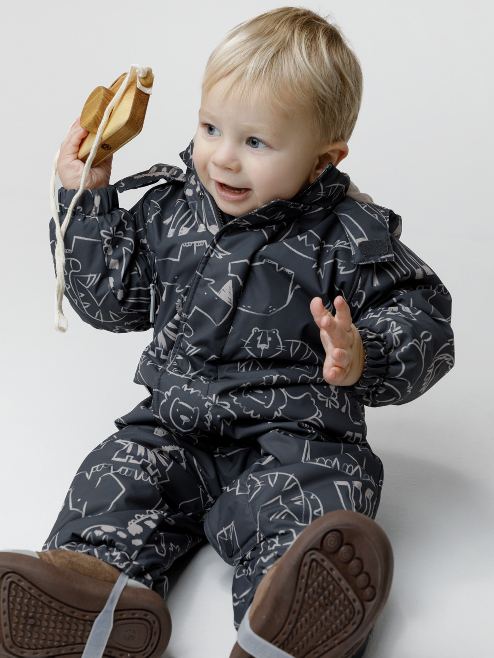 Комбинезоны утепленные для мальчика, артикул: ВК 60085/н/75 Ал, цвет: темно-серый